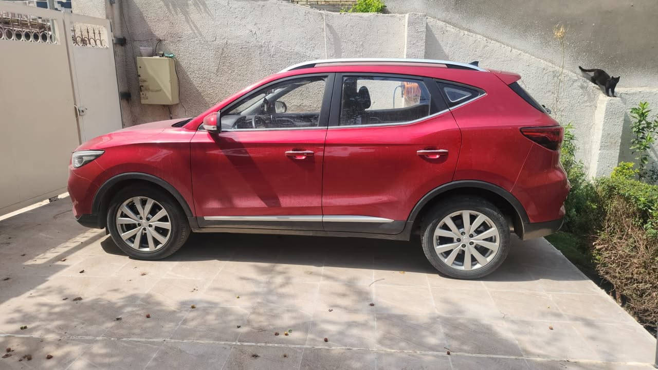 السلام عليكم MGللبيع موديل 2022 ماشيه 10الاف كيلو قابل لزياده المواصفات قطعتين تبريد بصمه كامره خلفيه دواره حساسات خلفيه شاشه كار باي بلاديه اوت هولد سايد بريك كهرباء 
التواصل 
***********
***********
مكانها بغداد الاعظميه
