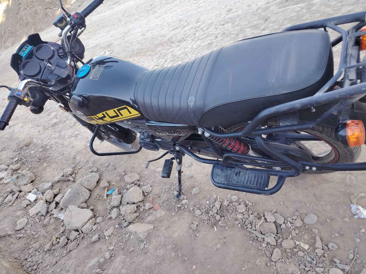 دايوان جديد صار سبوعين مشتغل  زيرو سعر مليون و400 وبي مجال مكان تكريت ***********/
