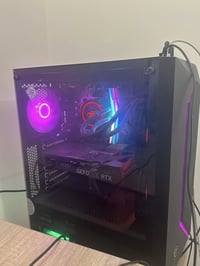 حاسبة وشاشة وماوس وكيبورد للبيع المواصفات : RTX 3060 12GB MSI  R5 3600...