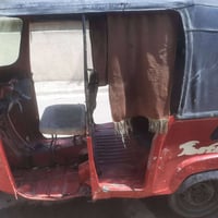تكتك بياجو  موديل2019 رقم انكليزي داخله هزه محوره محرك ستوته موديل2020...