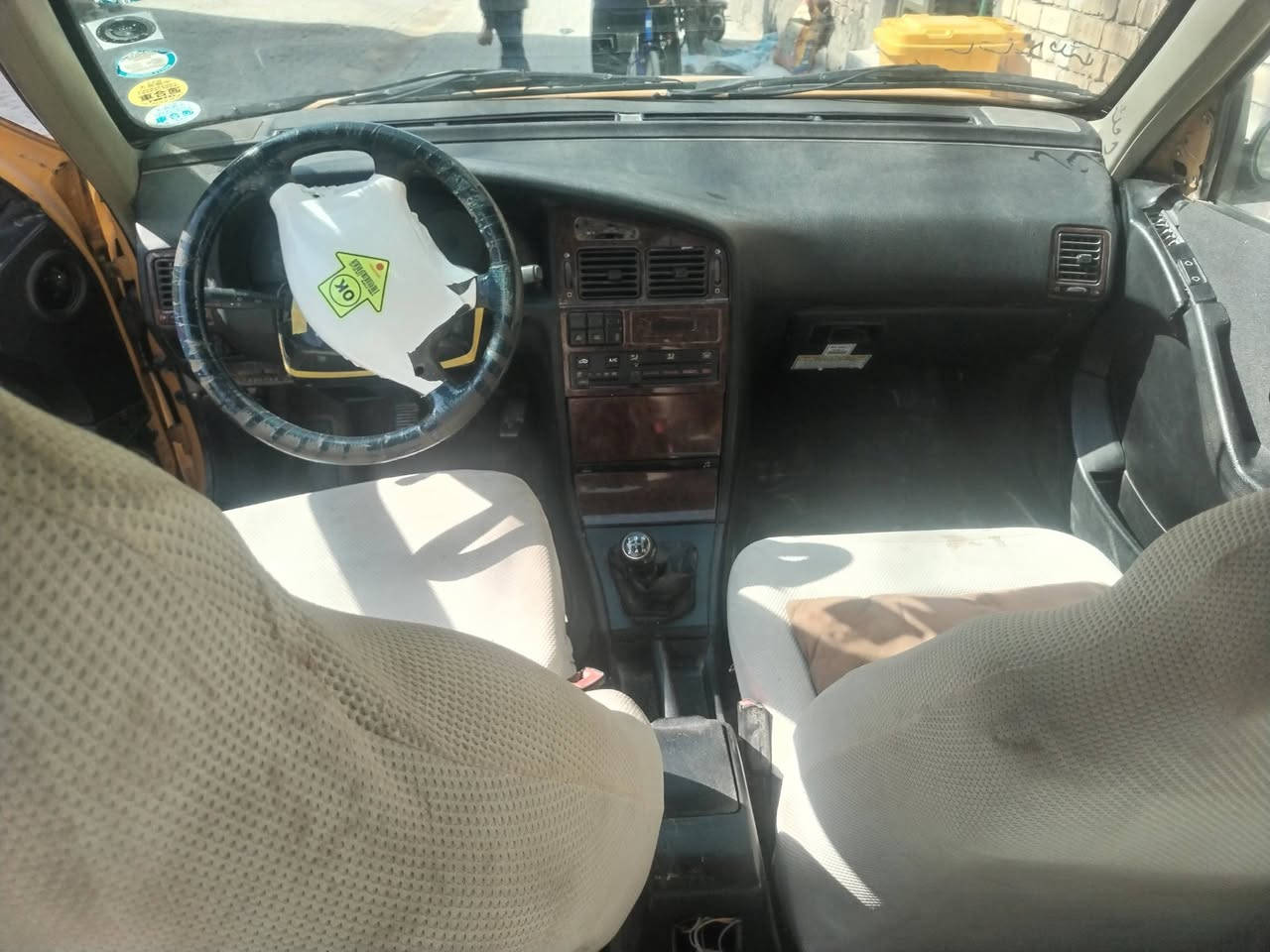 سلام عليكم عندي سياره البيع شوف العين السيارة جاهزه الشارع مديل السياره 2015 مكان السياره في بغداد الشعله الرقم ***********
