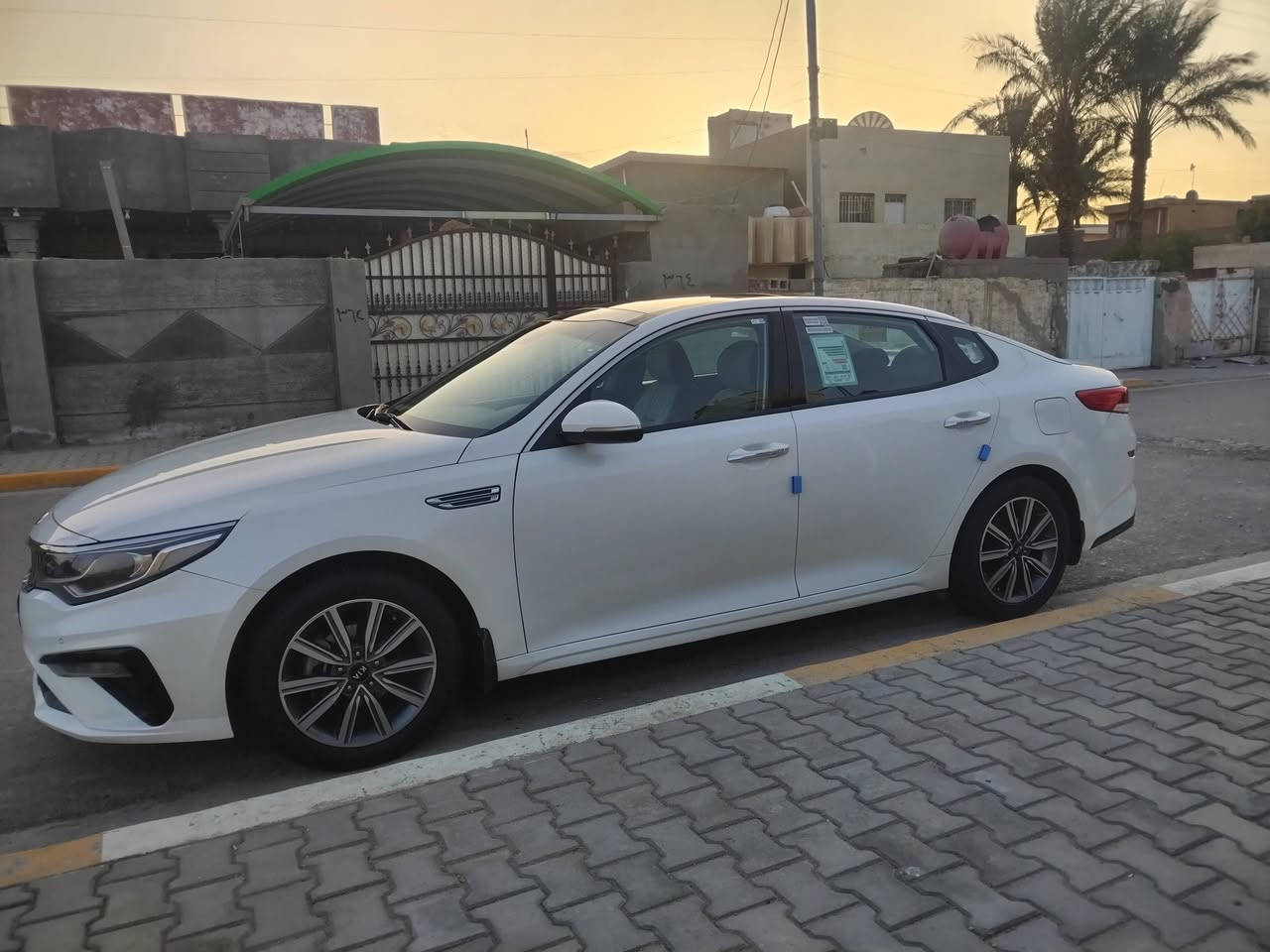 سياره أوبتما ٢٠٢٠ خليجي فول مواصفات فتحت سقف أشاير بلمري محرك ٢٤٠٠ خزين نيموري بصمة أبواب بصمت تشغيل بصمه جنطه جنطه ذكيه كشنات كهربائيه كشنات جلد كامره كبيره أضائه محيطيه ثلاث وضعيات قياده سبورت نيموري درايفر تدعم نضام أيكو سياره مكفوله كفاله سياره ماشيه ٥٥ على الشركه الكتلوكات ولزكات وكاله سبير بعد ما نازل ملاحظه بيها بس هاي طخه يم الواقيه مثل ماموضحه بل صوره رقم شمالي تحويل مباشر هزه جديد سياره موجوده في بغداد رقم الهاتف *********** سياره بيها هواي مواصفات بعد لم أذكرها لون صدفي
