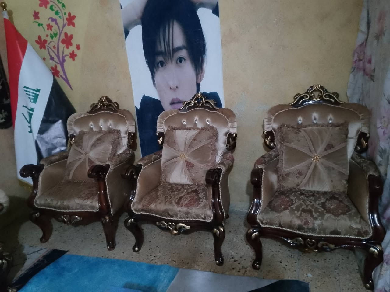 سلام عليكم تخم 10مقعد اخو جيدي بي ضرر بصيط شراي يتواصل ***********
