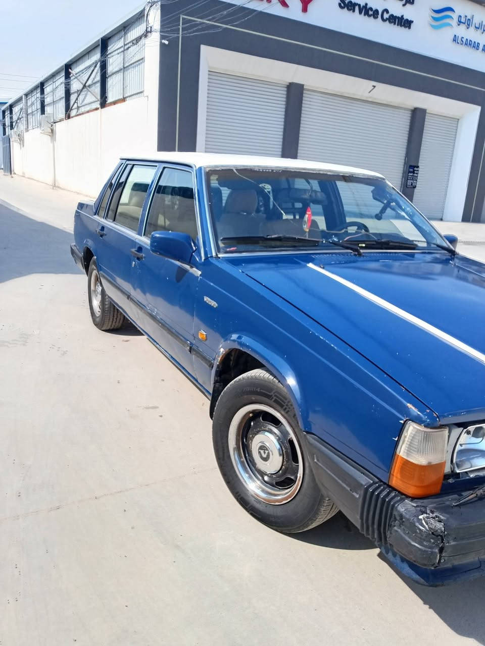 السلام عليكم للبيع فالفو 740موديل 1986 رقم نينوى الماني تبريد ثلج الشرعي موجود وكاله  وتحويل السعر 30وبيها مجال ‏‪***********‬‏ مكاني موصل حي عدن
