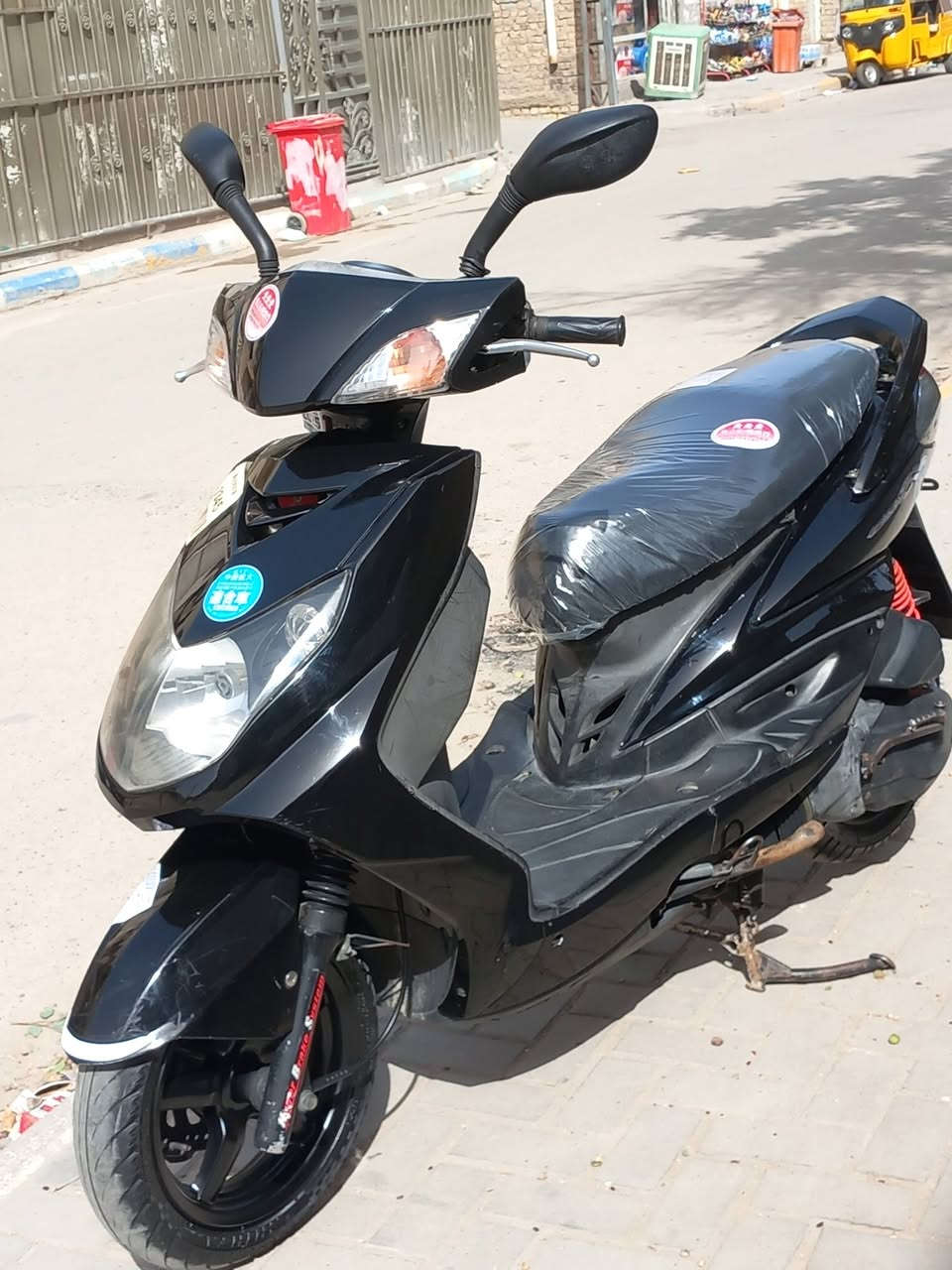 سلام عليكم....
دراجه سكنس فحل  للبيع رمبه صارله شهر 🛵سكليتر خطين 
دراجه شلعه معدل كه


**إذا كنت صاحب هذا الإعلان وتريد حذفه لأي سبب، رجاءا أرسل رسالة إلى الدعم الفني**