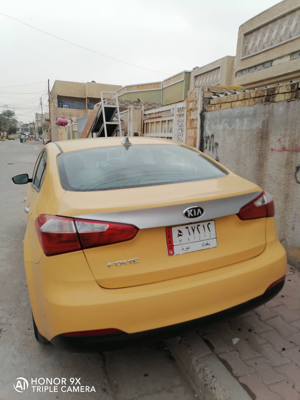 السلام عليكم.. فورتي وارد 2016 للبيع او المراوس بسياره أحدث رقم بغداد محرك 2000 دوش المرغوب كير ومحرك وصدر وتبريد خير من الله صور الحادث بالمنشور وبالعراق جاملغ امامي عكس السايق والصندوك تخم تاير وباتري جديد مكاني بغداد السعر102 بيه مجال ***********... *********** واتساب
