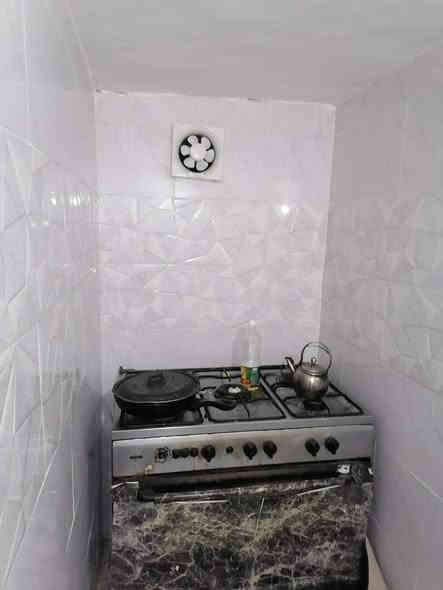 عقار للبيع (ماليه )
ألموقع /الكوام الشرقي قرب ال بردان 

المساحه ١٨٠ متر يتكون من (طابق اول غرفتين وهول ومطبخ وحمام وتواليت وبراني 

حمامات داخليه وخارجيه 

البيت بناء نضيف بنسبه ٩٠ % 

للاستفسار مراسله الصفحه او الاتصال على الأرقام التاليه

***********
