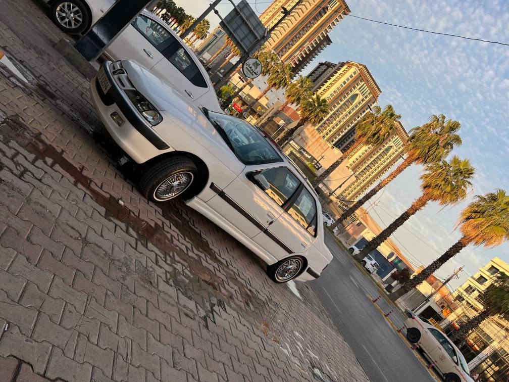 بيجو بارص 2022 رقم بغداد انكليزي ب اسمي 
السيارة مدوشمة عام وسيارة خير من الله مكفول محرك وكير وتبريد
مكانها بغداد 

للاتصال *********** بغداد, العراق
