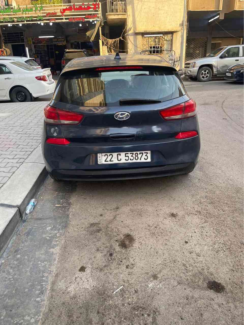 للبيع النترا موديل 2018 هاتشباك محرك 2000 GDI جديد تجفيت شركة اصلي وكاله  وبطارية جديدة   والسيارة باسمي تحويل مباشر و ايرباكات سليمه حادثها موضح بالصور وحادثها بالعراق جاملغ وباب عكس السايق وقبغ الصندوق. ثلاث قطع صبغ مواصافتها تحكمات جهتين والنقطة العمياء وتراكشن تدفئه كشنات وستيرن ثلاث انظمه قياده وجام كهرباء ومري كهرباء ونظيفه جدا السعر130 ورقه وبيها مجال بسيط رقم اربيل الدولي العنوان الاعظمية للاتصال ( *********** ) ابو حسام مع جزيل الشكر بغداد, العراق
