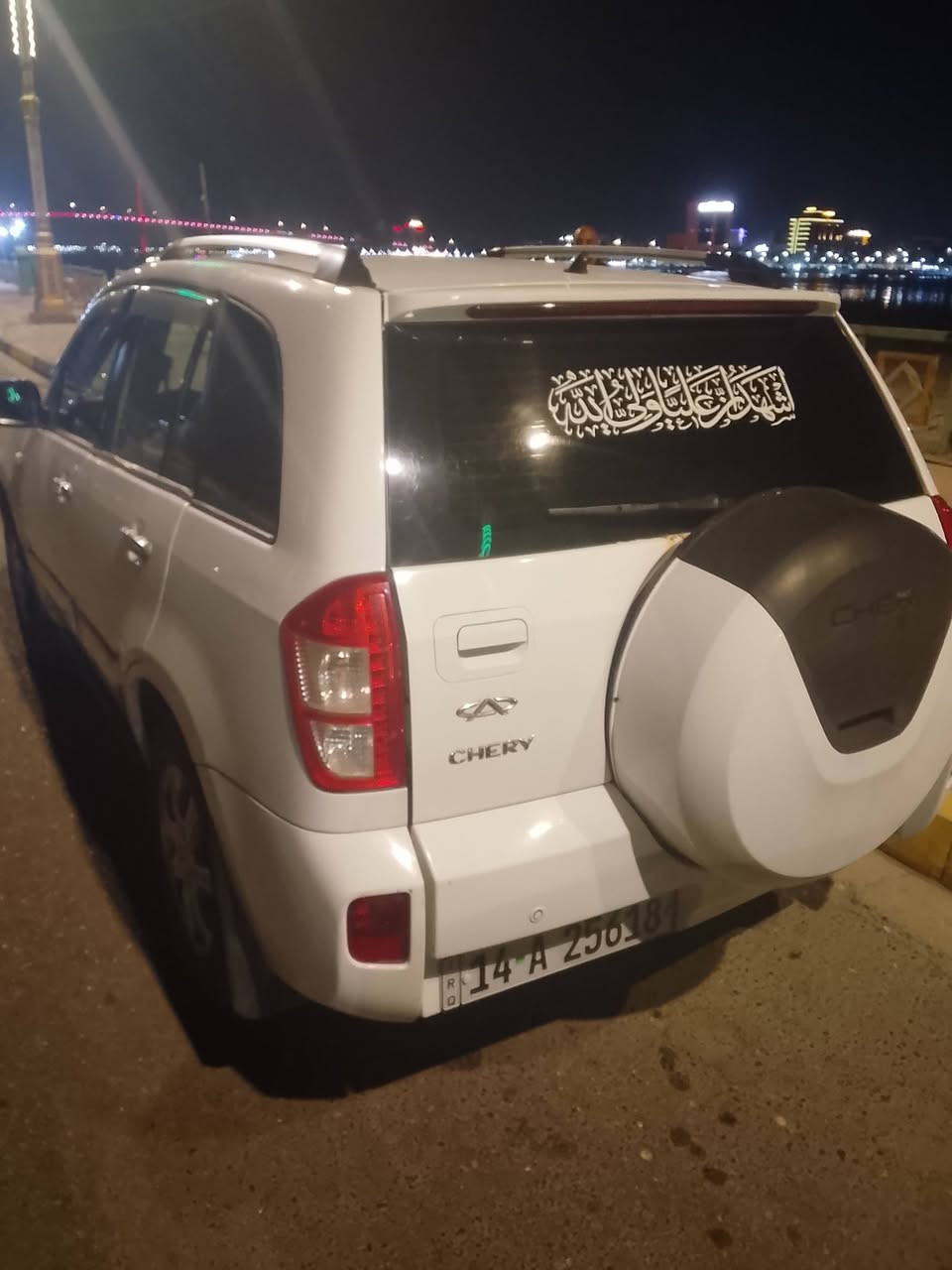 سلام عليكم سيارة مديل 13
سبارة نضيفه يحتاجله شوي تعديلات بيها شوي خياسات تجي وشوفها دوشمه جديده شاشه سمارت لايت زنون 
السنويه ل28 تحويل ثاني يوم 
السعر 50 وبيها مجال 
البصرة حي الاصدقاء 
***********
