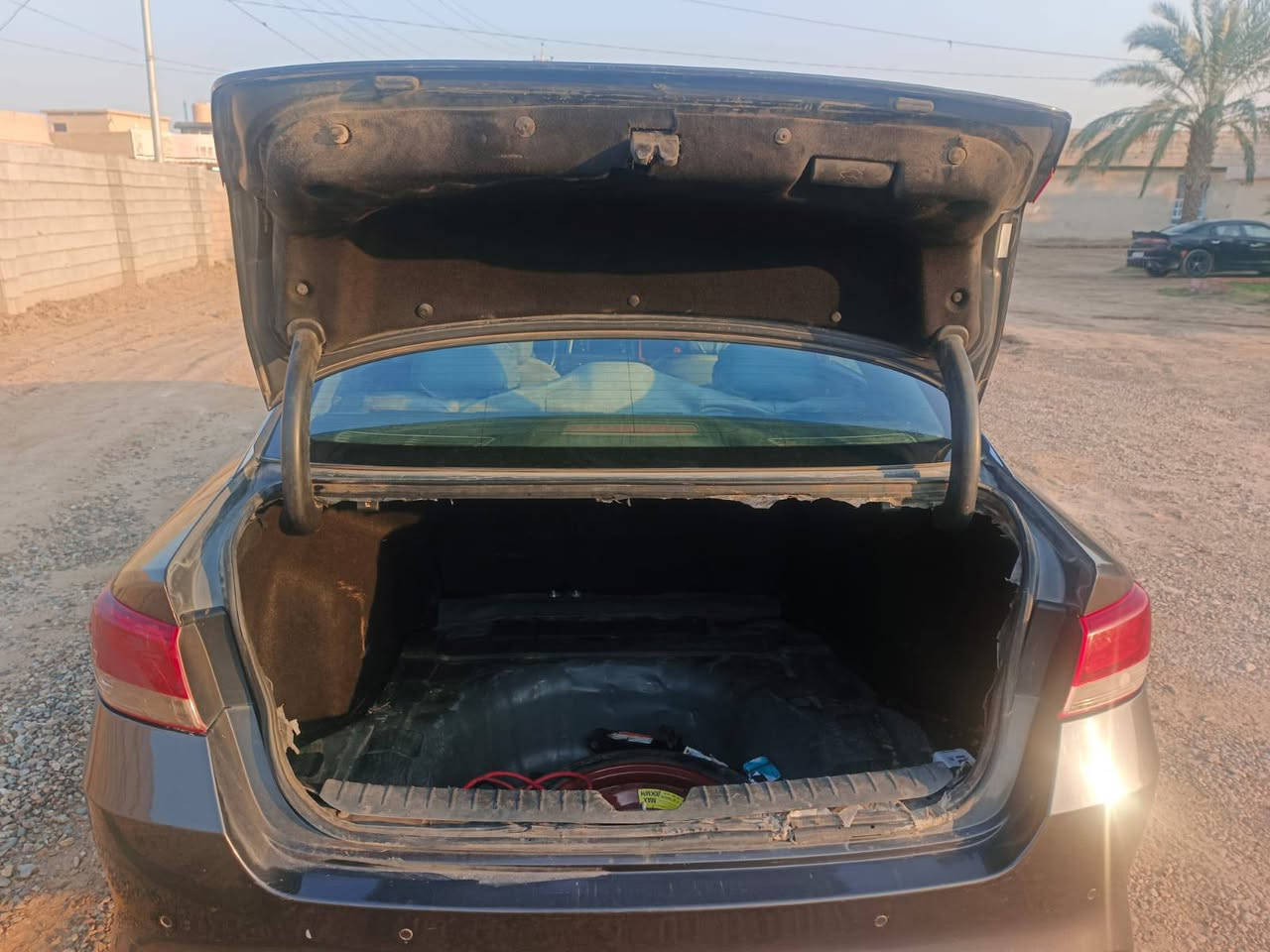 السلام عليكم من رخصه الادمن اوبتيما موديل 2017 رقم أربيل لون فيلي
بااسمي
ضررها ضربه خفيفه بالجنطه
محرك ٢٤٠٠
تحكمات استيرن شغاله عدا البصمه
تدفئة تبريد 
سياره نضيفه 
سعرها ١٣٥ بيها مجال قليل
رقمي واتساب
***********
