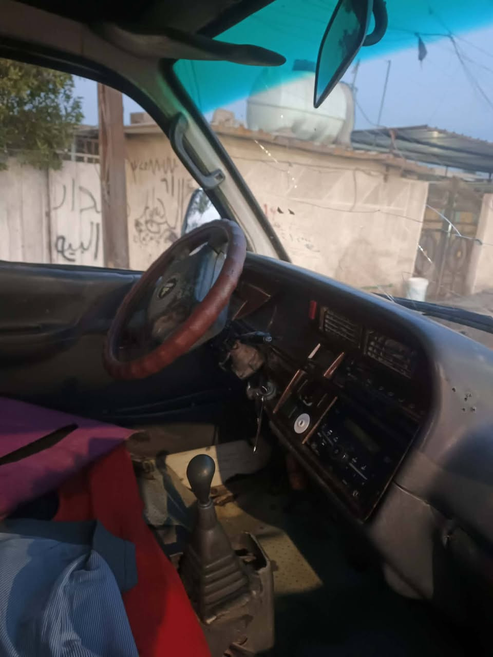 سلام عليكم من رخصت لا دمن فتون موديل 10راعيهه موجود بس أبيع كوم حديد كير اكسل محرك خير من الله صدر زين تايرات زينات سعر 17 مكلف بل نشر رقم صاحب لسياره ***********
