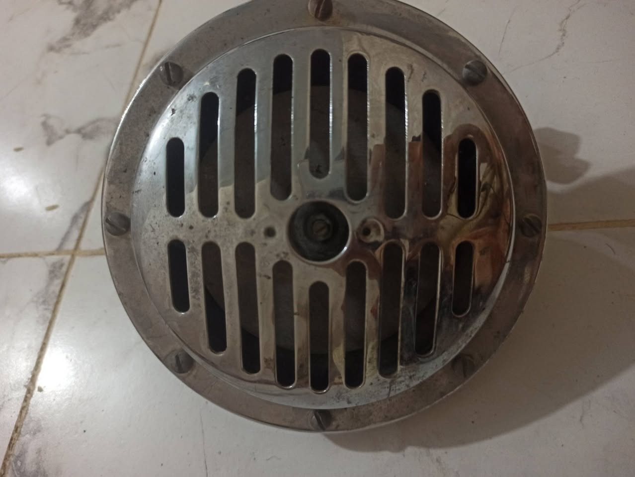 سلام عليكم هورنات بوش يرانيات محورات هورنات حلوه دكتهن تجي وشوف بعينك مكاني كربلاء حي العامل يم جامع الشبل هاذ رقمي *********** ;سعرهن175 🙋‍♂️
