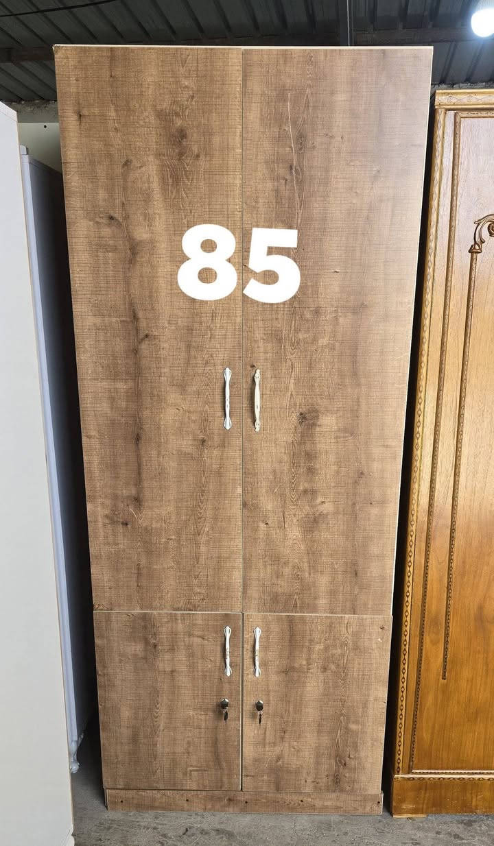 اثث بيتك بأنسب الاسعار سعار الشمال 🌹 
عرض خاص الشهر رمضان الكريم 🌙
وصول حاويه من الكناتير نجارة شغل السليمانية درجة أولى 
كنتور بابين ب135
كنتور 3 باب ب180
كنتور 4 باب ب225
صلاح الدين ناحية العلم قرية الربيضة خلف مدرسه سومر للبنين 
***********
يوجد خدمة توصيل داخل المحافظة فقط 🚛
