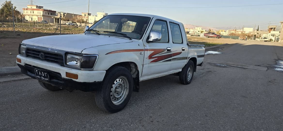 ژ'م***********
*********** توێتا پیکاب ئەدمیراڵ بۆ فرۆشتن مۆدیل ٢٠٠٥مەنەفێست ئەسڵی فسفۆڕ مەکینە کابریتەر گێڕو مەکینەو ئەکسلی شانسی بەشەرت زۆر توندو تۆڵەو نمونەیە لە جوانی سعر ٢٤ گڵاو مەعمەلە
ناونیشان چمچمال
