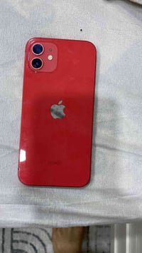 للبيع ايفونً 12 عادي. نضيف شرط. مابي اي عطل.  بطاريه 79 ذاكره 128  شرط...