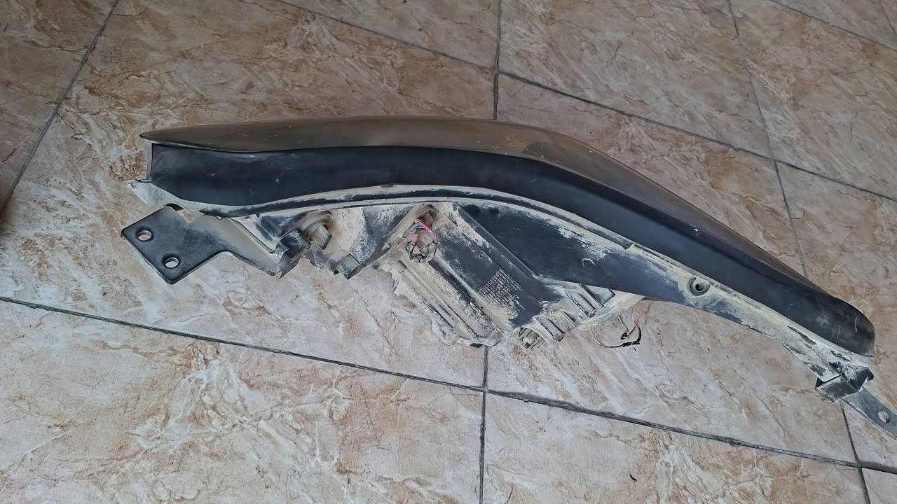ماصده سبورتج يمين
للبيع ب ٥٠ الف 
العنوان حي الجهاد 
الرقم ***********
