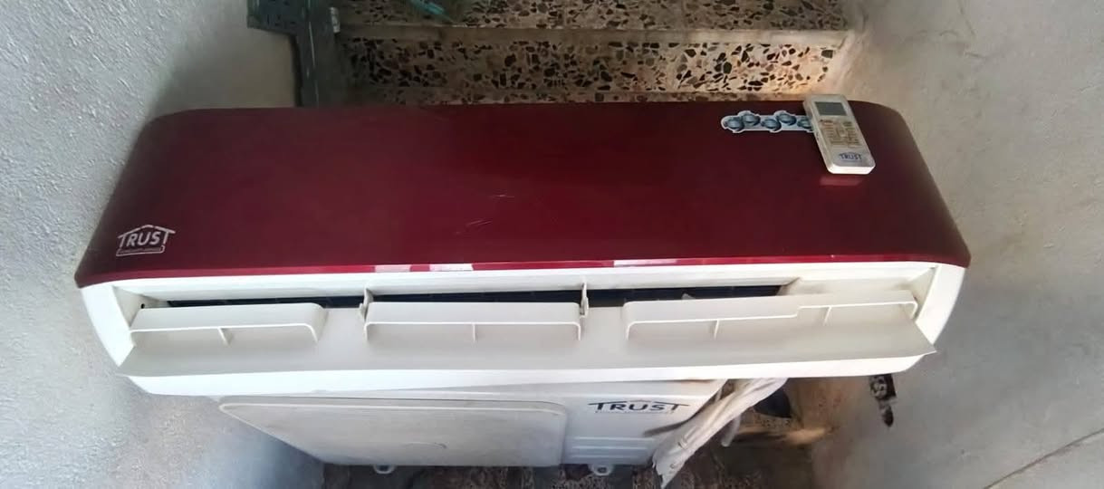 السلام عليكم  سبلت تريست للبيع تبريد ثلج ثلج غراضه كامله ماواصل تصليح سعر 375 مكاني بغداد


**إذا كنت صاحب هذا الإعلان وتريد حذفه لأي سبب، رجاءا أرسل رسالة إلى الدعم الفني**