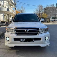 تۆیۆتا لاندکرۆزر 2013      فول فول مواسةفات GXR وةنةوشة    8 ارباك  و ...
