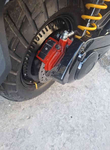 دراجه شحن اباجي 7 بطاريات ملف 3000 دراجه جديد صاري 20 يوم من اشريته السعر  1.500 العنون الشعله***********
