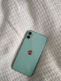 ايفون ١١ • ١٢٨ • بطارية ١٠٠