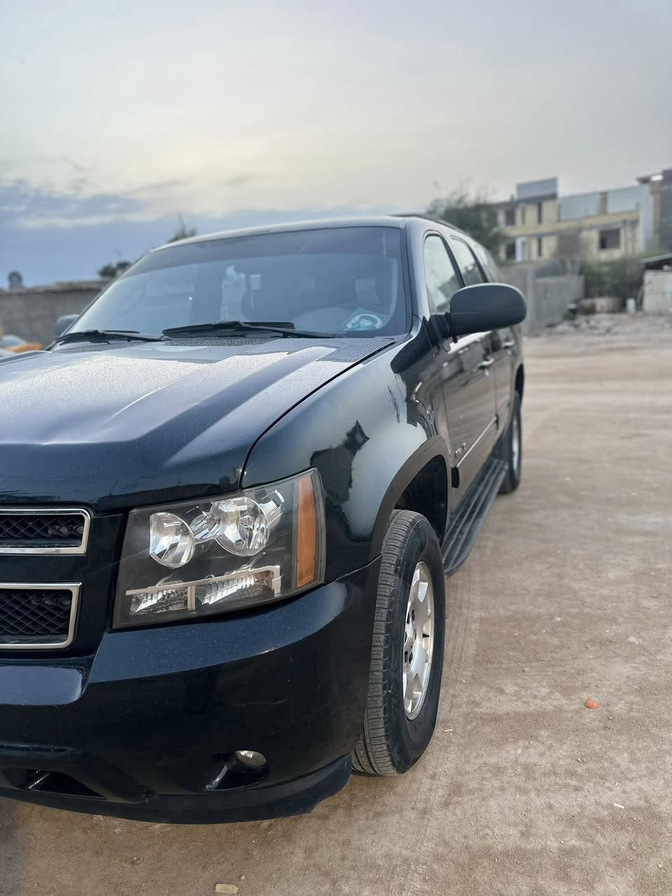 تاهو ادوات مديل 2010    خليجي دواخل عسليه جديد من داخل والخارج
جاهزة للتسجيل 
حلو جديد سياره 
تبريد ثلج 
حداديه 100‎%‎

عنوان بصره 
***********
