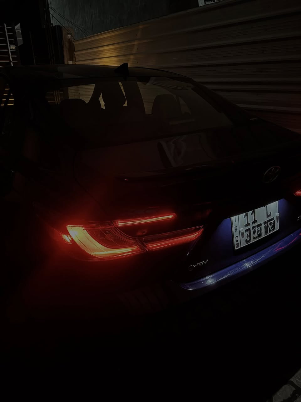 كامري 25 se plus فتحة وشاشة كبيرة رقم بغداد وارد امريكي ضرره بنيد صبغ فقط ايرباك دركه صور الحادث بالمنشور  ماشيه 7000 كيلو  بعده  بحاله الشركه  السعر 243 وبيها مجال كلش كلش كلش بسيط 
*********** بغداد حي العدل صور الضرر مرفقه
