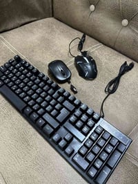 إكسسوارات إلكترونية