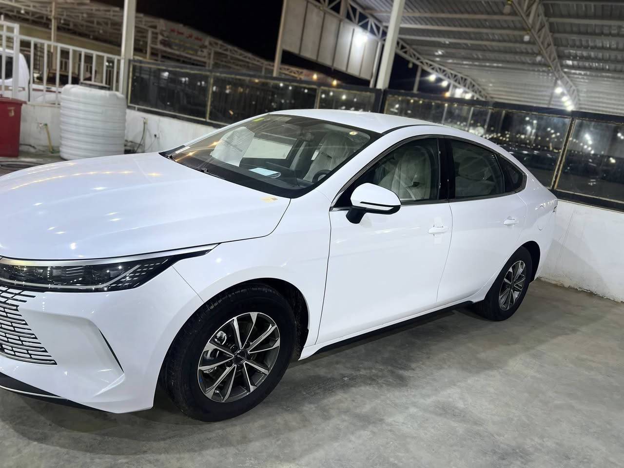 سلام عليكم 
يتوفار 
سيارات البي ويدي 
موديل 2025
ثلاث نوعيات 
معا عدته الكامله 
الون داخل ابيض 
يتوفر جمله ومفرد 
مرواس أو بيع وشراء 
المكان بغداد اليوسفيه قرب صيطره 75 
 اي لاستفسار تصال على رقم الهاتف 
***********
***********
***********
