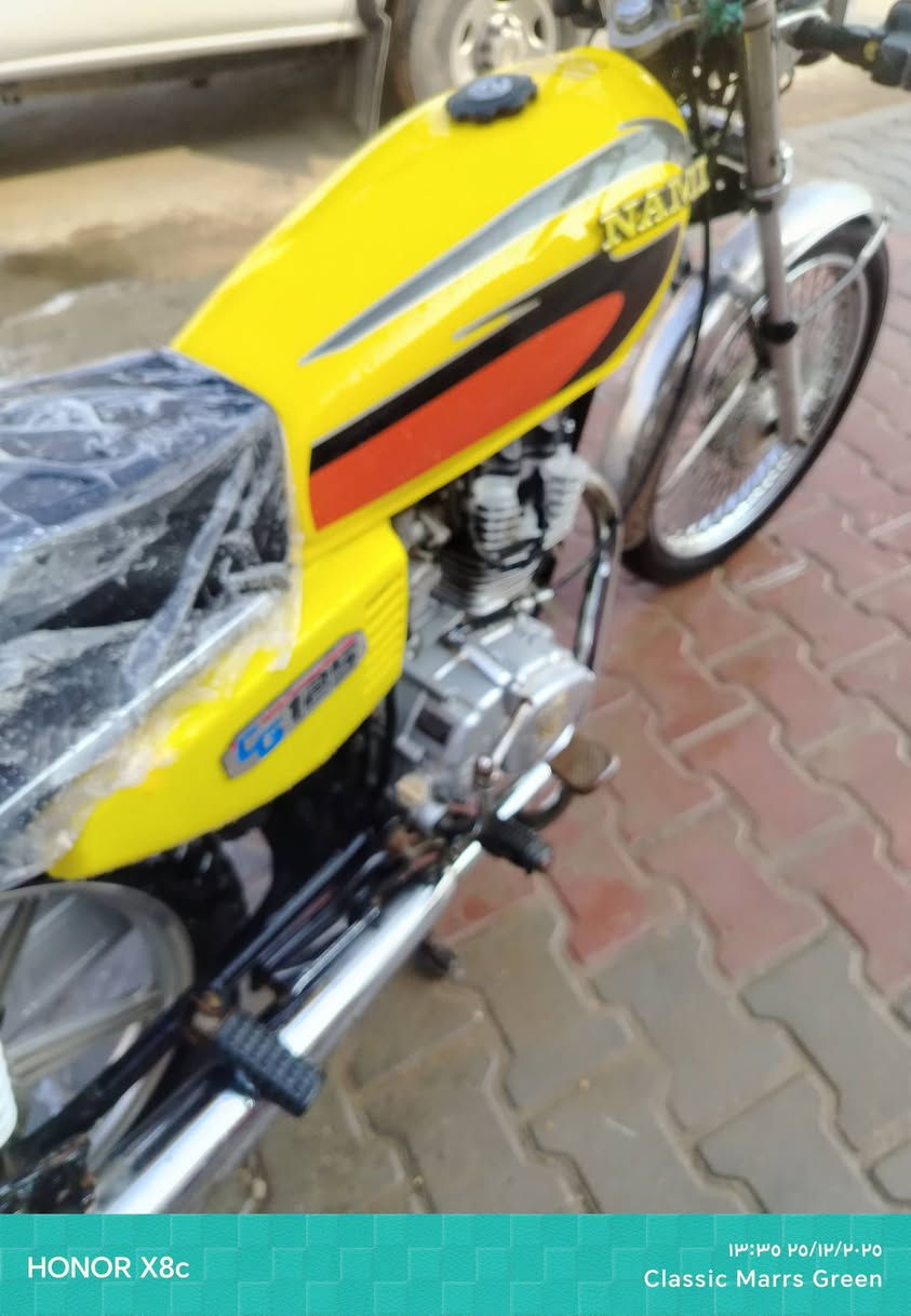 سلام عليكم اربعه 18 البيع الدراجه كامله ماناقصه شي اورق استنساخ سعر 400 وبيه مجال رقمي ***********
