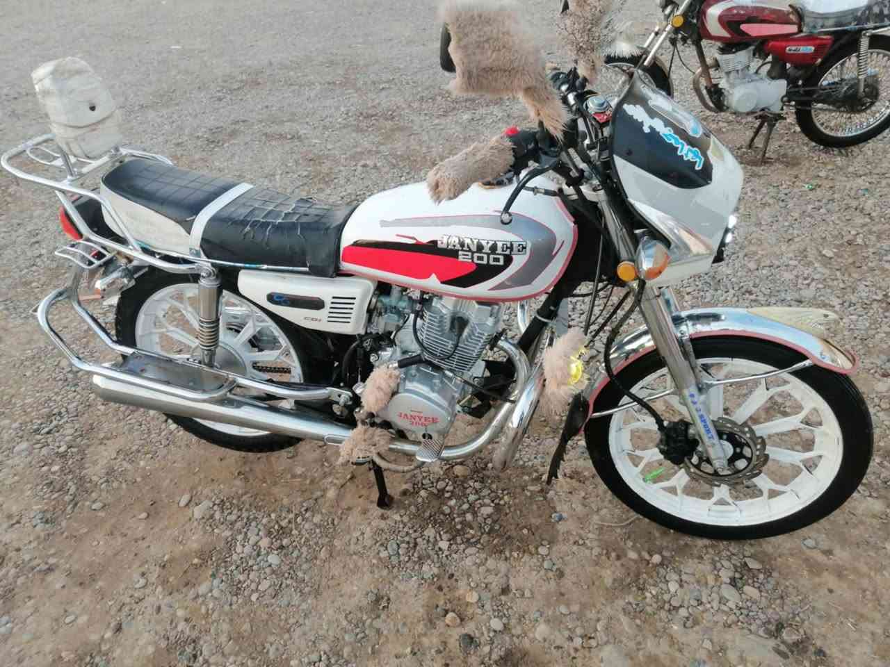 السلام عليكم ماطور جني كله موديل 23 محرك ما مفتوح السعر 625 مكلف بلنشر الستفسار
 علرقم ***********
