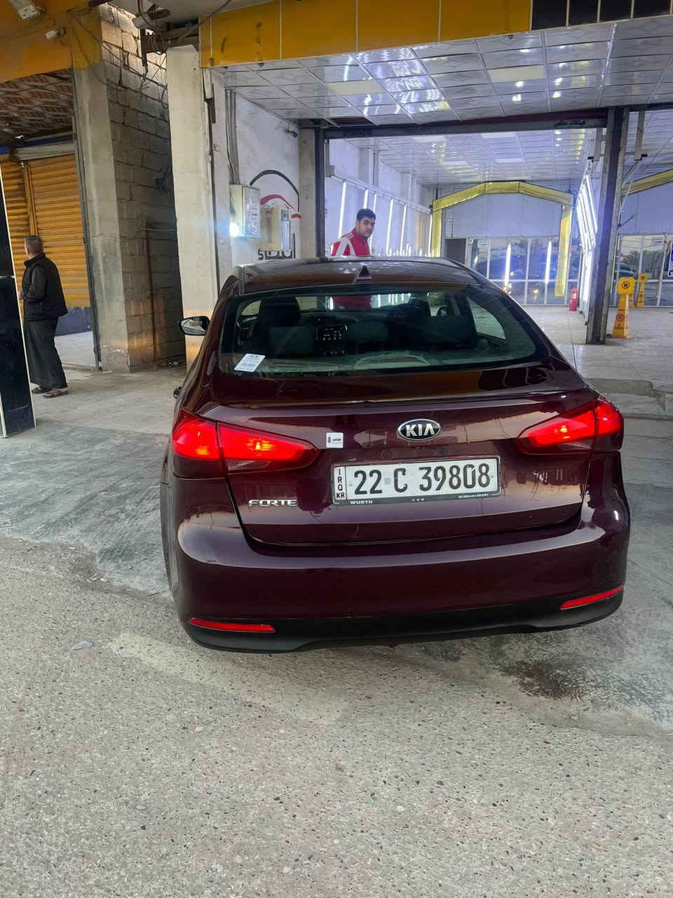 تخم تاير 
صدر امامي خلفي جديد
تحكمات ستيرن جهتين كامر بلادي شاشة 
بعد موصفاته معروفه 
تبريد ثلج 
محرك 200دوش المرغوب 
سيارة حادث جاملغ وشويه من البنيد وباب صدر شرط بدون 
واخل او ايرباك 
وبيه كلير من امريكا مثل مموضح بل سونار 
سعر115وبيه مجال مكاني ديالى بعقوبة التحرير يم مول ماريا للستفسار اكثر اتصل واني حاضر ***********
