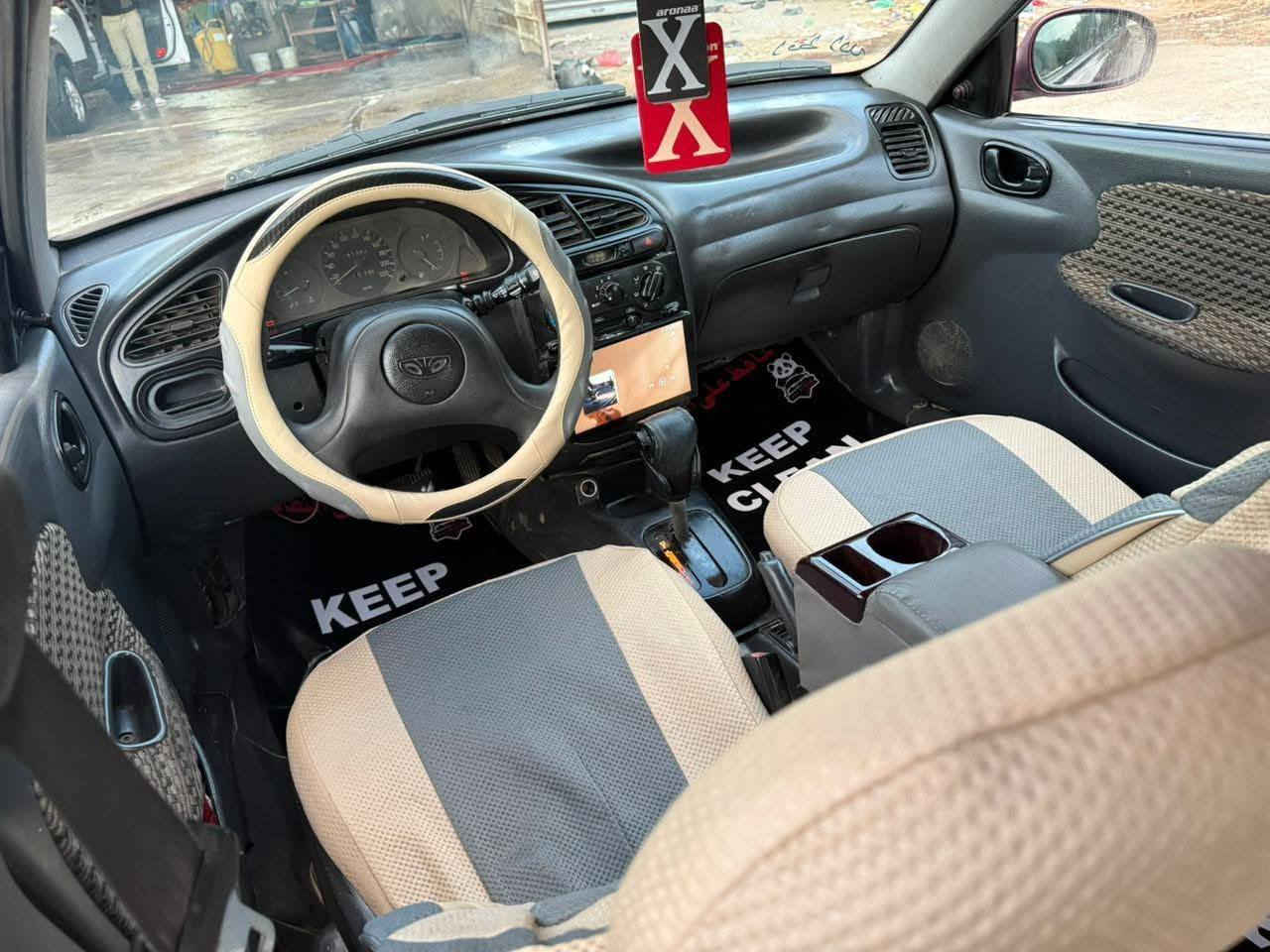 السلام عليكم
للبيع دايو لانوس موديل الفين كير اوتو رقم بغداد انكليزي مكينه كير حداديه كهربائيات تايرات كله جاهز ويل كب شاشه لسعر 45او بيه مجال للتواصل اتصل *********** مكان لسياره بلحله
