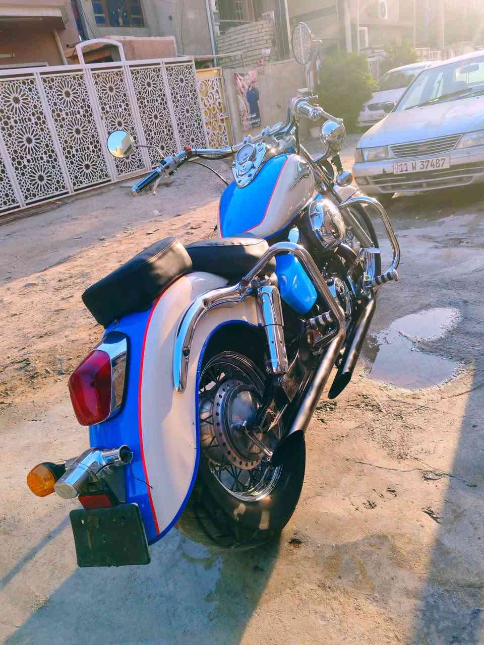 اقرة التفاصيل بل كامل 
جوة السوك 🌸
هوندا شادو 400💙
بدون رقم اوراق كامله 
السعر 13ورقه وقفل حته ماتعبك من الاخير 12ورقه قفل بدون عمله
مكينه كير مكفول نضافه كدامكم 
صور اليوم صالنصات رياضي بيهن كواتم صوته طرب مو عالي 
صبغتهن صالنصات حراري طافي
نجي ع النواقص تك اشارة خلفيه قبق بانزين سويجه ضايع 
والبريك الامامي هاي نواقصه 
كتبتهن الكم يعني لتسالني 
مكاني بغداد البياع الشهداء
***********
