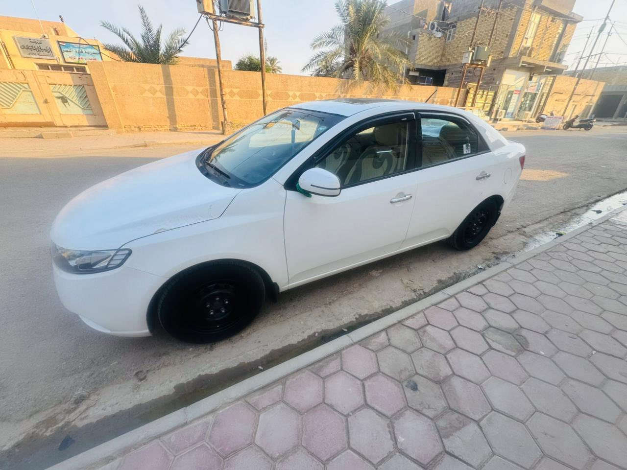 السلام عليكم لبيع سيراتو 2012 فول ماعده بصمه رقم اربيل جديد كلشي جديد سياره خير من الله بيه مكانات صبغ اني ابيعلك صبغ حزام السعر اتصل وبيك خير وتدلل استفسار : ***********
