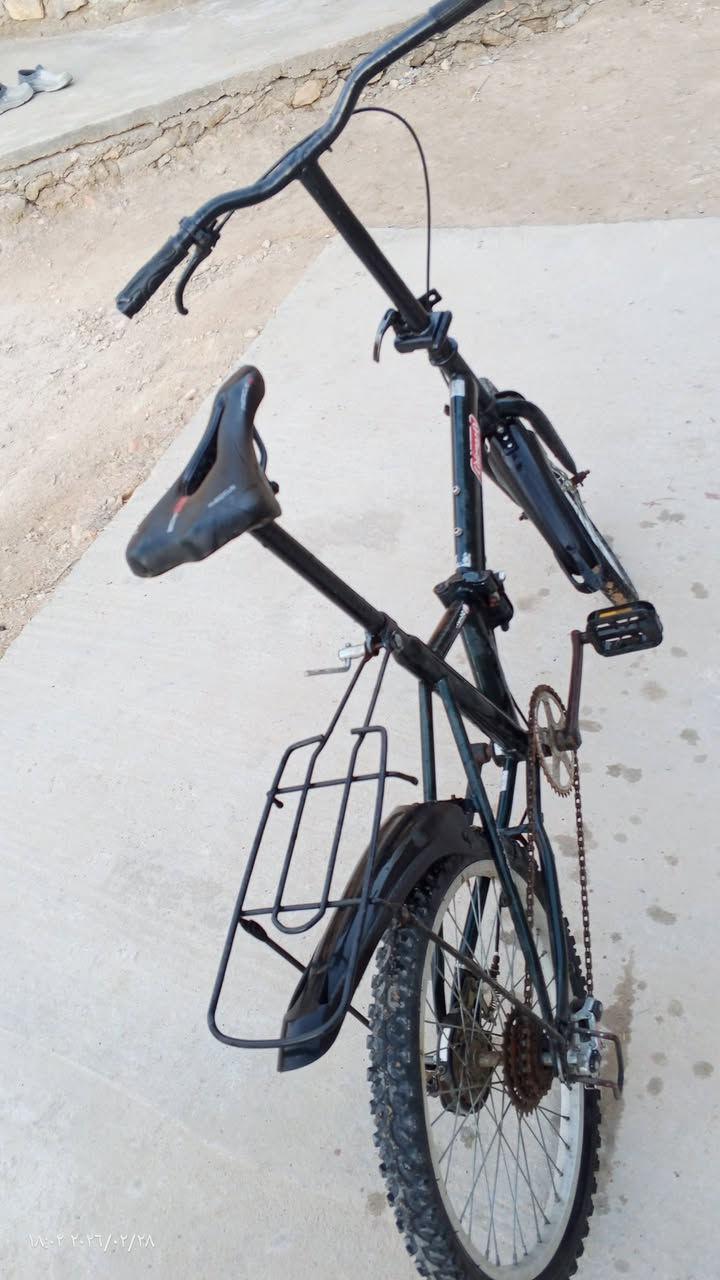 السلام عليكم بايسكل للبيع وبسعر مناسب للاستفسار الإتصال على الرقم ***********
