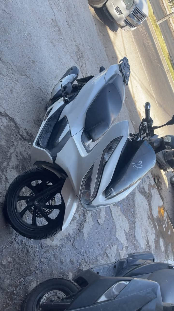 السلام عليكم Pcx جيل ثالث ياباني محرك ١٢٥محرك مكفول جيب فيتر وتعال بيها ملاحضات فقط بكفر اريد مراوس مكاني بغداد وشكرا


**إذا كنت صاحب هذا الإعلان وتريد حذفه لأي سبب، رجاءا أرسل رسالة إلى الدعم الفني**