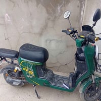 السعر500وبيه مجال أخذته أب شهر12 07815530064