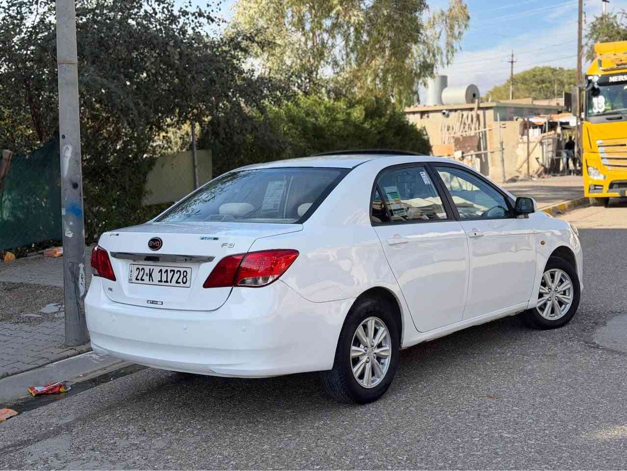 للبيع بي واي دي كير عادي المرغوب F3  نفس كورلا نحله رقم سليمانيه سنويه ورقم وهزه كل جديد بطاقه بانزين موجود سياره جديده وناعمه كلش نشطه دوانز مابيها سياره بيها فقط جاملغ كدام سكن صبغ بدون ضربه بدون دواخل باقي بشرط بدون صبغ تايرات صدر جديد  سياره فول مواصفات كشنات جلد سلايت شاشه بيلادي فول فل حساسات خلفيه كير ومحرك بالشرط شركه سعرها مناسب 63  ورقه ومجال بسيط مكاني كركوك 
*********** كركوك, العراق
