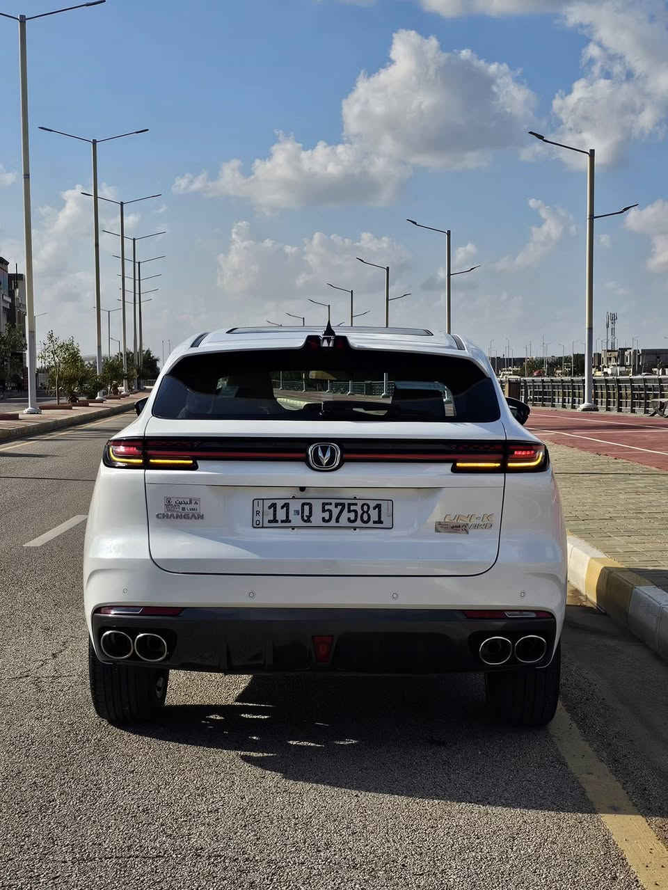 🔰 شانجان يوني كي 2025 🔰
‏Changan Uni k 2025 

✨ ضمان البخيت 

⚠️  ⁠البيع وكالة

المواصفات والملاحظات
• لون ابيض 
• مكفولة من الضربه والصبغ 
• مرقم بغداد 
• تسجيل DVR اثناء القيادة 
• ماشية 18 كم
• حجم المحرك 2.0L Turbo
• مرتبط بناقل حركة أوتو 8 نمر
• يبلغ عزم الدوران 390 نيوتن / متر 
• بقوة 233 حصان 
• مفتاح التشغيل بصمة 
• تشغيل عن بعد 
• بانوراما
• ⁠ فتح الصندوق كهرباء 
• دفع رباعي AWD 

• عداد المسافه 39 ألف 
☎️ الأتصال فقط
***********

📍مكان السيارة / الأنـبار

‏‎🔴 السـعر   34 مليـون وبيه مجال 

———
#بيع_سيارتك
