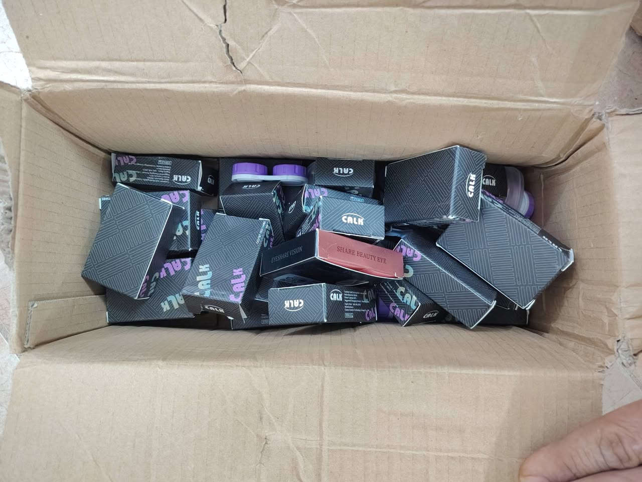 السلام عليكم شلعة عناية 70 قطعة مع عدسات 23 قطعة مع شامبو ساكوارا الياباني 25 قطعة مع هدية باروكات العدد 10 قطع للبيع شلع


**إذا كنت صاحب هذا الإعلان وتريد حذفه لأي سبب، رجاءا أرسل رسالة إلى الدعم الفني**