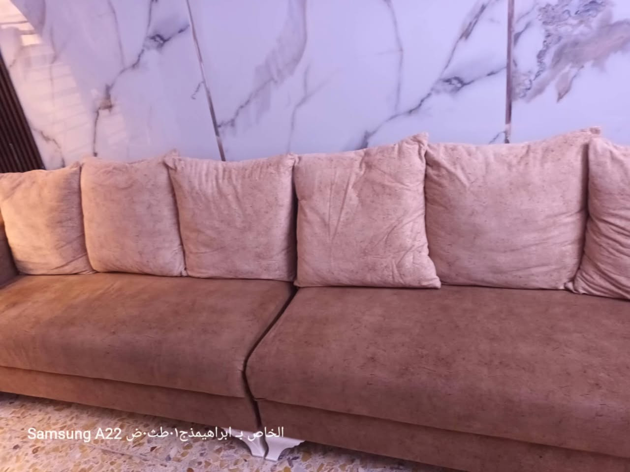 سلام عليكم عندي ديوان تركي اصلي عشر مقاعدمع عشر كوشات
السعر /200العنوان /بغداد حي الجهاد


**إذا كنت صاحب هذا الإعلان وتريد حذفه لأي سبب، رجاءا أرسل رسالة إلى الدعم الفني**