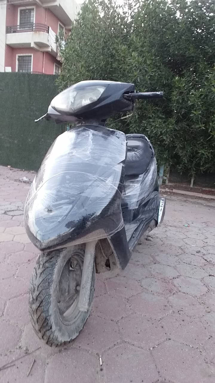 ماكس ١٤٠ كامله كلهه بلاديه ختم واحد  كبيرته مكينه ناعمه قطره صوت مابيهه شلعه معدل  دهن جديد  لا نضوح لا تبخير لا صوت بيهه مكينه تخبل ناعمه قطره صوت مابيهه  نقص باتري أو كتف سعر ٢٠٠ قفل لمكان غزاليه شراي يتصل   ***********
