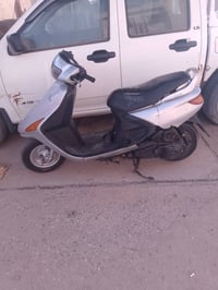 فراشة • نثية • باتري ضعيف