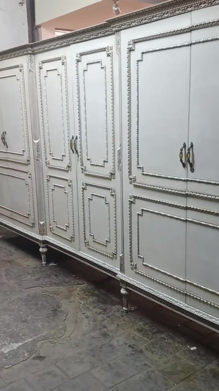 غرفة نوم مستخدم صاج داخل وخارج صاج لون ابيض اوفي شغل تزكام درجه اولى رجلين جعب غزال العنوان بغداد موبايل ***********لدينا خدمة توصيل بكروه لا
