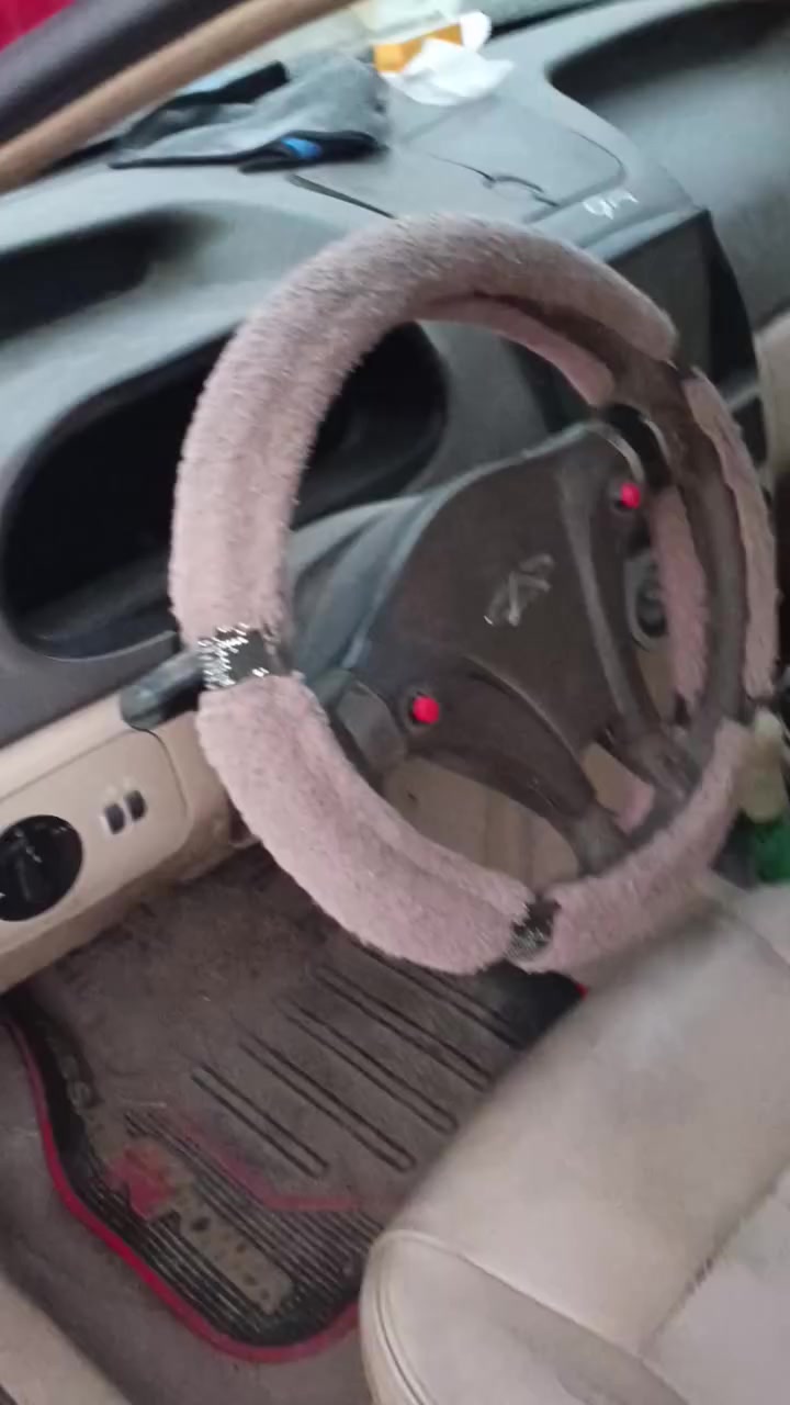 السلام عليكم سياره شيري صيني  مكينه وكير جدد سياره جاهزه تبريد وحداديه وكامله  السعر 28وبيه مجال للشراي رقم وتساب ***********
