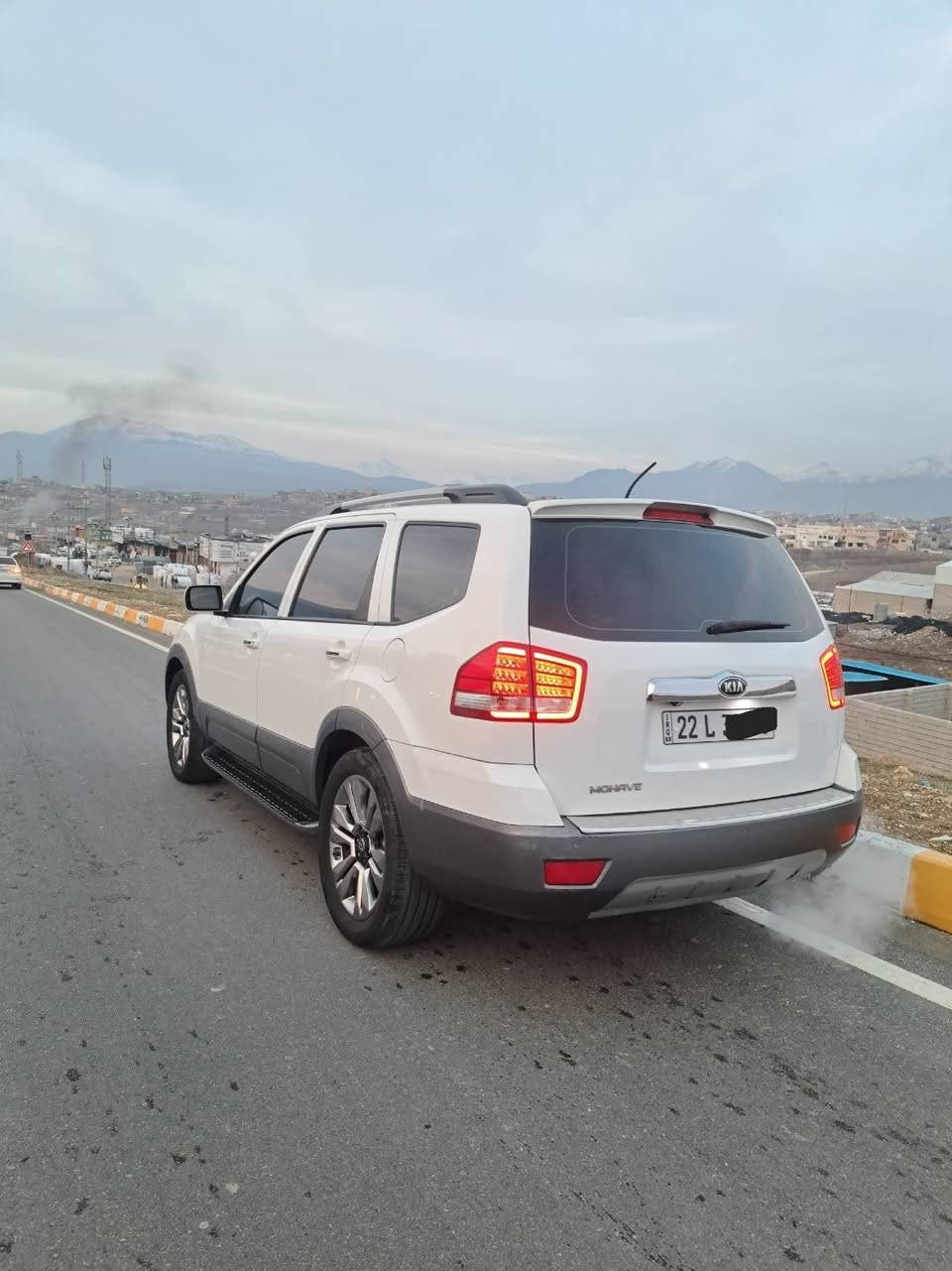 السلام علیکم
کیا موهافی مودیل ۲۰١٦ فقط للبیع بدون مراوس
فوول مواصفات رقم اربیل
السیاره باسمی سنویه وهزه ورقم جدید
اربیل دولی 
فوول مواصفات 
 فتحه السقف
کشنات جلد و کهرباء تدفئه وتبرید
ثلاث مقاعد وتبرید مرکزی
حساس وکامیرا امامی والخلفی
بصمه عدد ۲ 
فور ویل ومانع التزلق
ماشی ۱۹۰ الف
مابی قطره صبغ فقط کم نقطه حالوب بیه
اعلی مواصفات واخر مودیل جابوها شریکه بخیت باربیل

بک لایت محدثه بشکل ۲۰۱۹
طخم تایر و ویل محدثه بشکل ۲۰۲۲

مکان السیاره / سوران تابع لاربیل
سعره ۱۹۳ ومجال قلیل

***********
واتس اب
