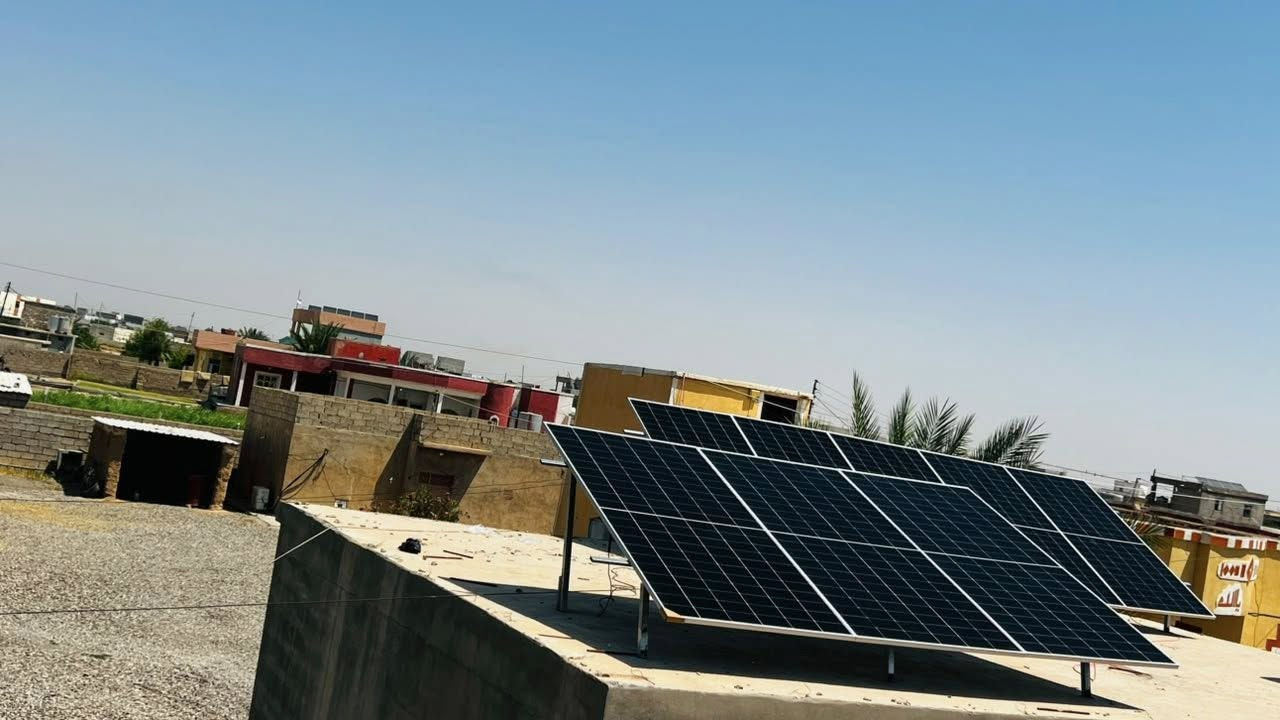 � اعليلة⚡16 أمبير نهاري – 16 أمبير ليلي

☀️ منظومة طاقة شمسية منزلية متكاملة بأعلى المواصفات العالمية
💡 استثمر في طاقة بيتك… واستمتع بالكهرباء 24 ساعة بدون انقطاع

⚡ قدرة تشغيل عالية:
• 16 أمبير نهاري
• 16 أمبير ليلي

🔋 بطارية ليثيوم 16 كيلو – LVTopSun

• أداء مستقر وكفاءة عالية
• مناسبة للعمل في الظروف الصعبة
• ضمان وجودة عالية للاستخدام الطويل

☀️ 8 ألواح شمسية 600 واط 
ضمان 10 سنوات – كفاءة عالية في أقسى الظروف

🔌 إنفيرتر 6 كيلو – WELION
أداء ذكي وثبات عالي في التشغيل

🛠 يشمل العرض:

✔️ تركيب وتنصيب كامل
✔️ هيكل حديد مغلون مقاوم للماء والرطوبة
✔️ سراكت وجوزات أصلية
✔️ وايرات نحاس أردنية أصلية عالية الجودة

💡 حل مثالي للتخلص من المولدات والضجيج والمصاريف المستمرة
💰 استثمار ذكي يوفر عليك لسنوات

📞 للحجز والاستفسار:
***********

📍 زورونا: الشرقاط – أسديرة عليا
