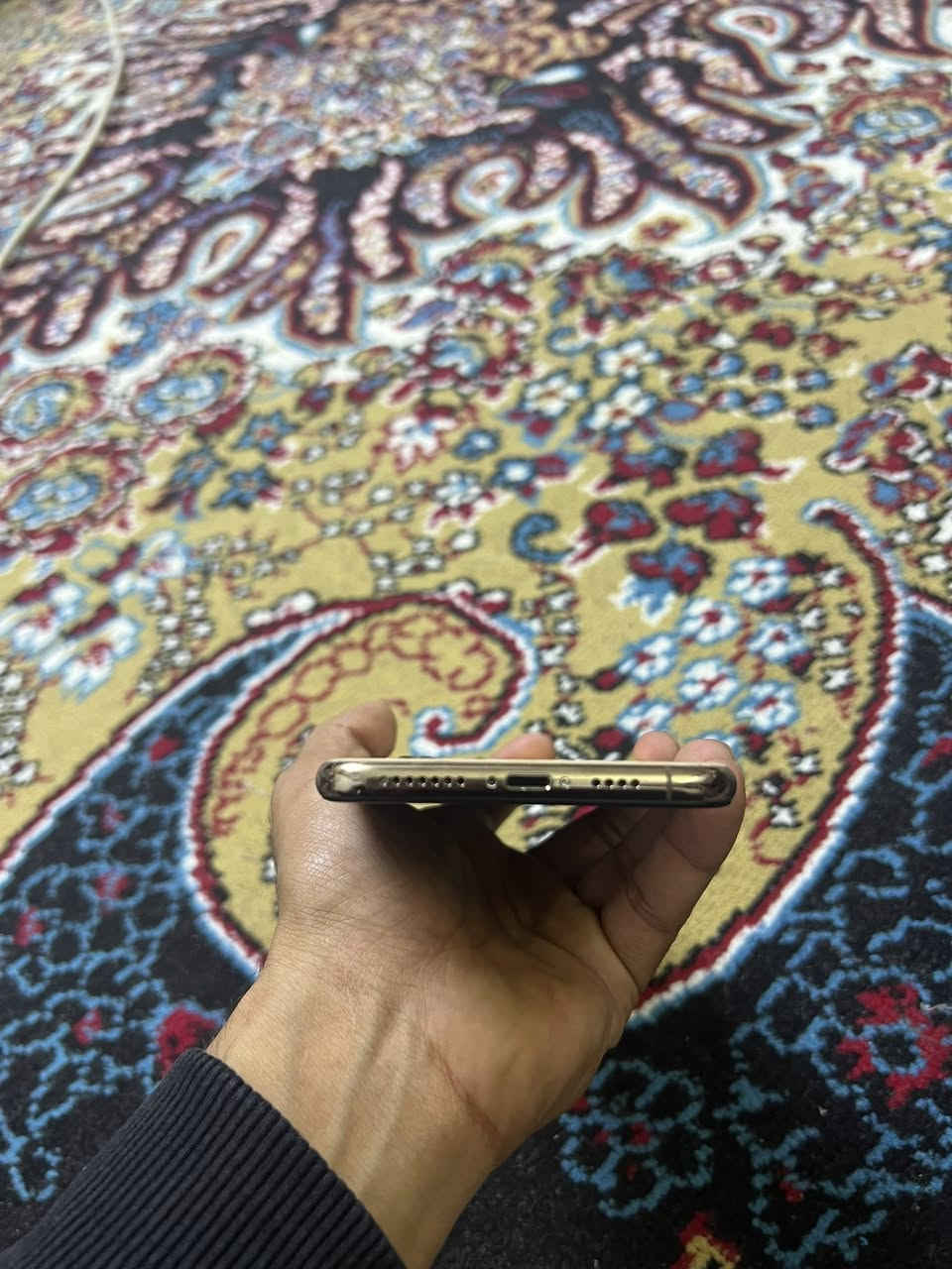 سلام عليكم البيع ايفون اكس اس ماكس ذاكرة 256 نموذج m  مبدل بطاريه 100  فقط الجهاز كله شغال مابي اي عطل فيس ايدي متوقف  والضهر مفطور كامرات نت اتصال كله شغال 
السعر 125 بي مجال 
ديالى بعقوبه التحرير 
***********
