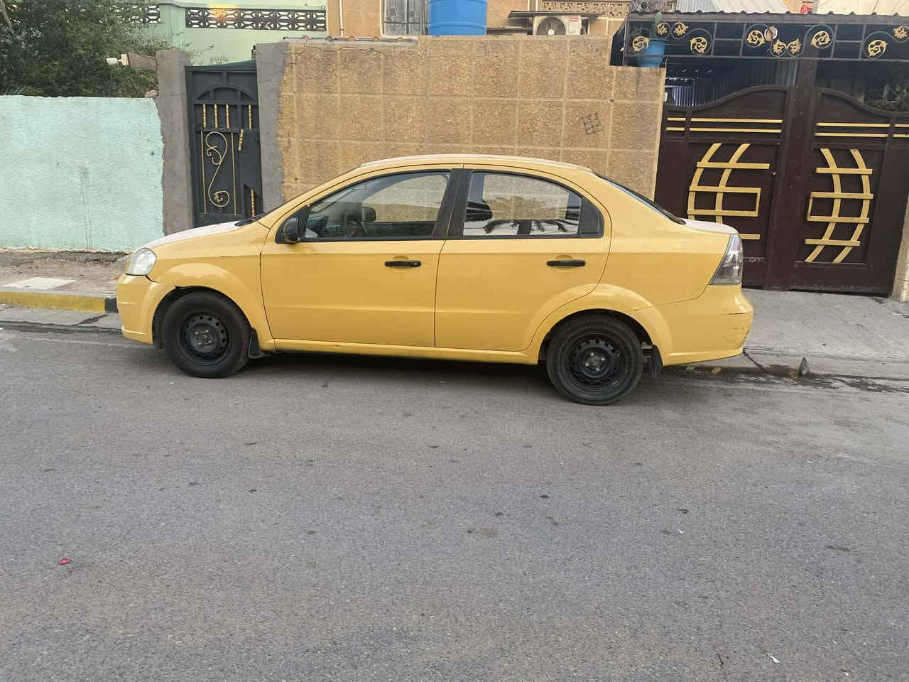 افيو للبيع موديل ١١شركه عامه بدون صبغ استفسار على هذا الرقم *********** رقم بغداد مكان بغداد
